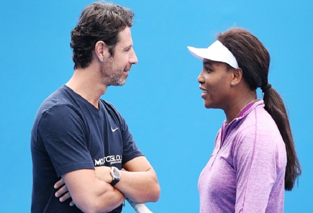Serena Williams and Coach Patrick Mouratoglou discussing