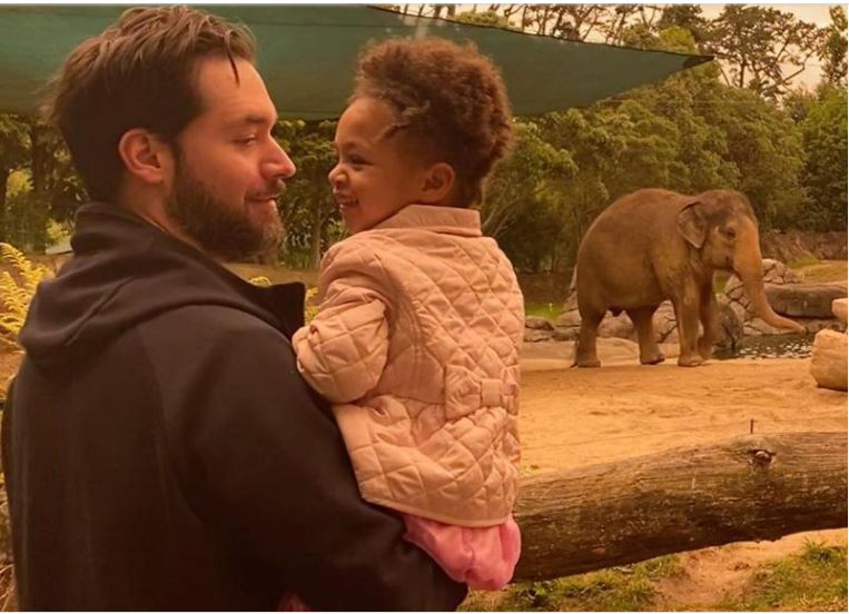Alexis Ohanian and daughter