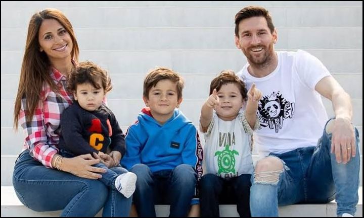 Lionel Messi and family