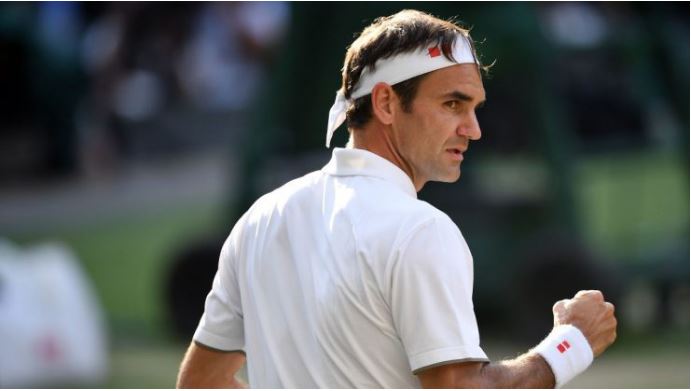 Roger Federer looking