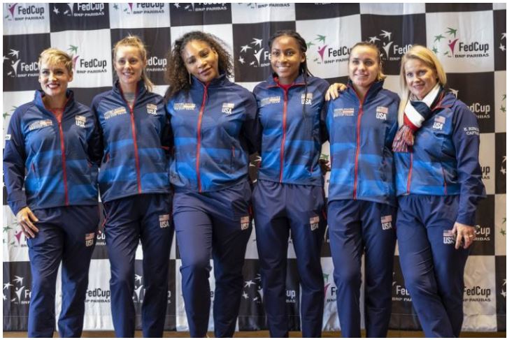 Serena Williams with team