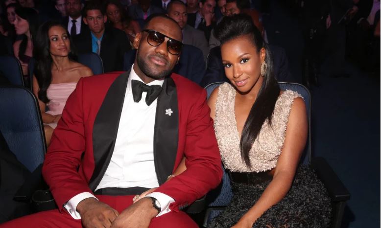 Lebron James snap with wife
