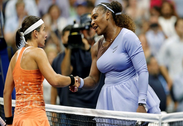 serena williams shaking hands after match