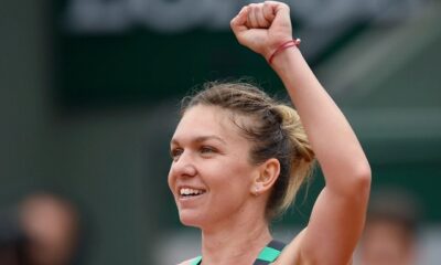 Simona Halep expresses her good-will as she gives charity