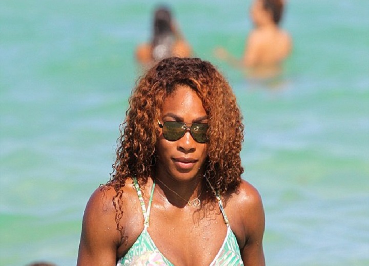 Serena Williams beach