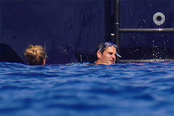 Roger Federer spends holidays with wife Mirka and twins swimming