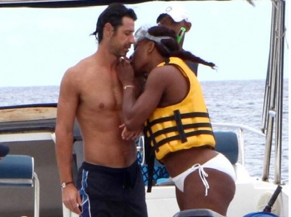 Serena Williams and her French coach butt grabbing boyfriend, Patrick Mouratoglou