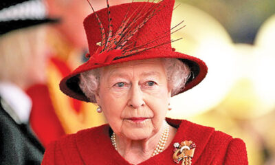 Queen Elizabeth's displays royalty