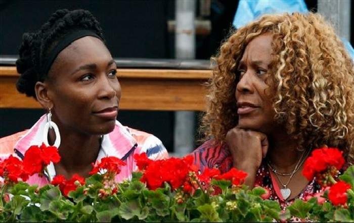 Venus Williams gifts her mother house worth