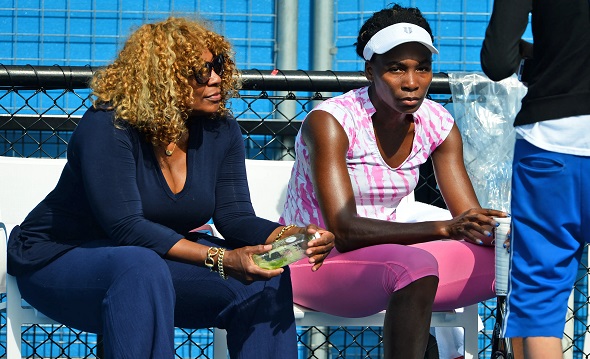 Oracene Price, mother Venus Williams and Serena