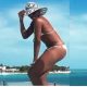 Venus Williams go on epic beach trip pics