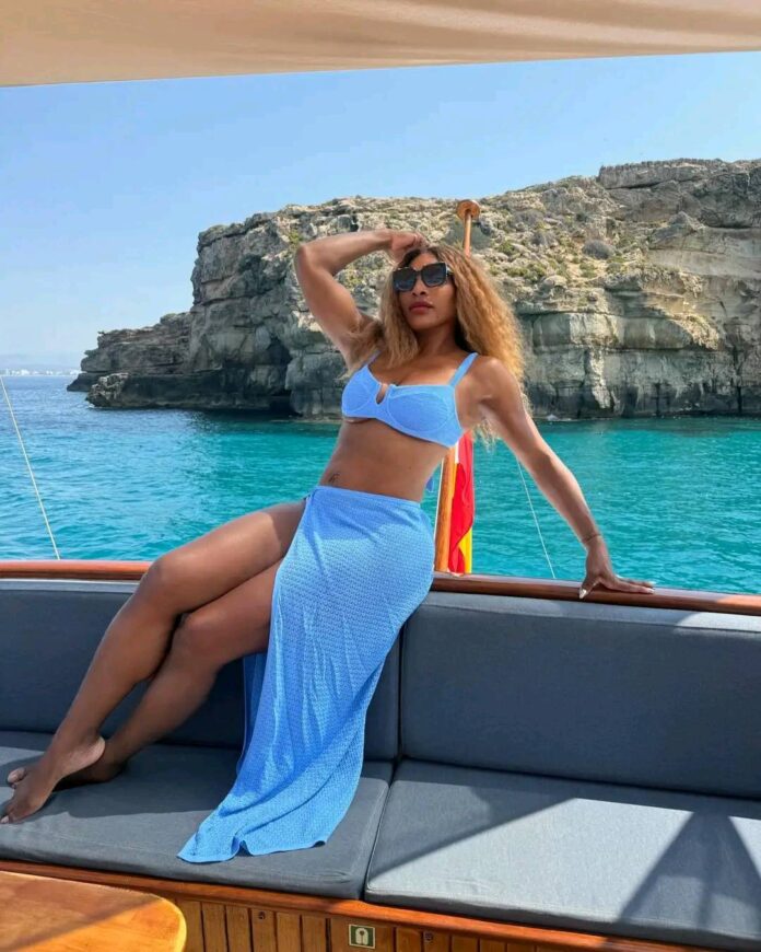 AAAA-Serena-Williams-that-dazzle-everyone-on-IG-4